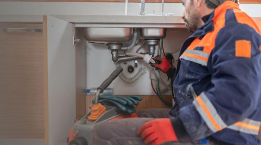Professional slab leak plumber services in Elverta, CA